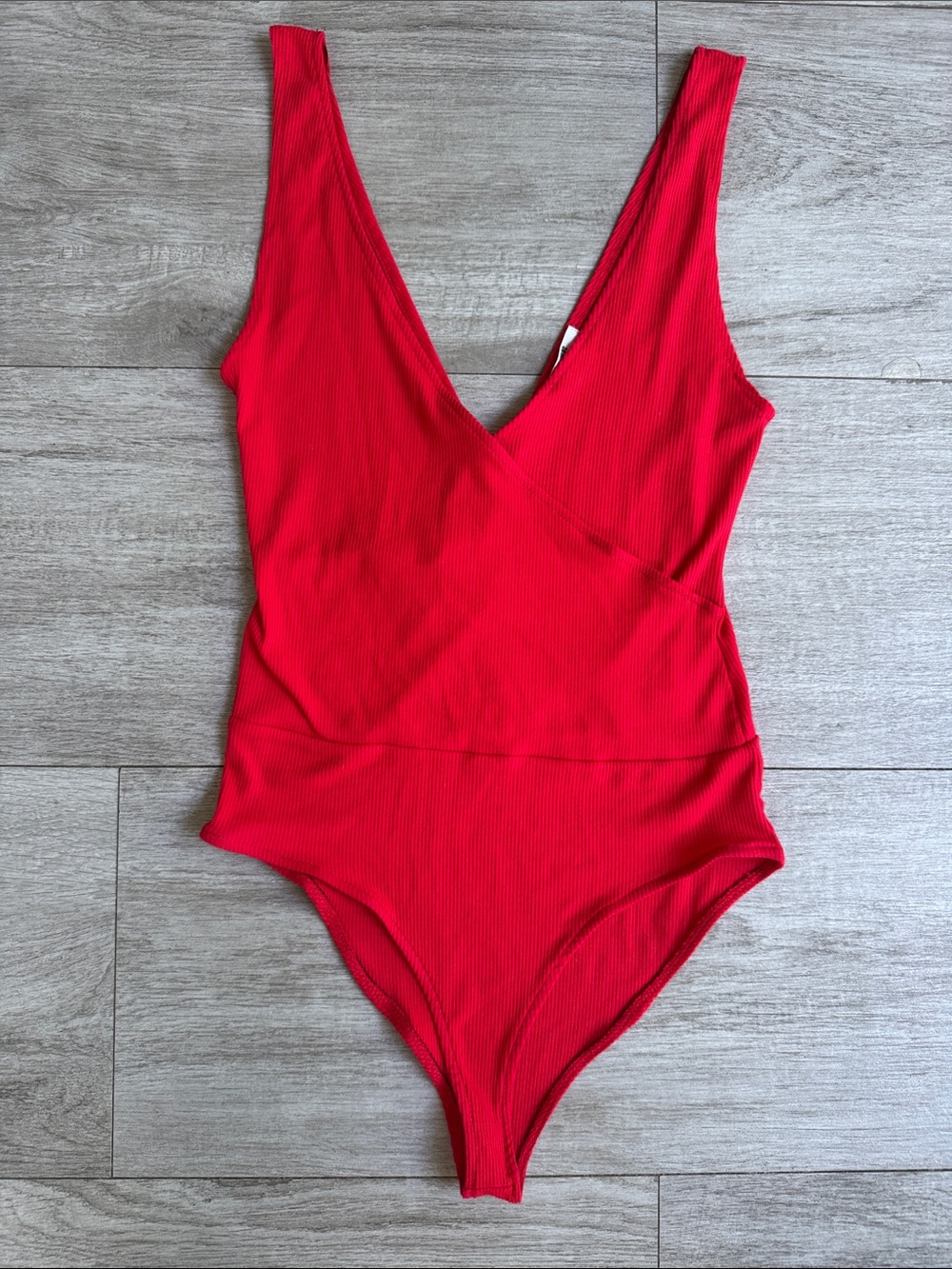 Zara Red Ribbed V-Neck Bodysuit Size Medium